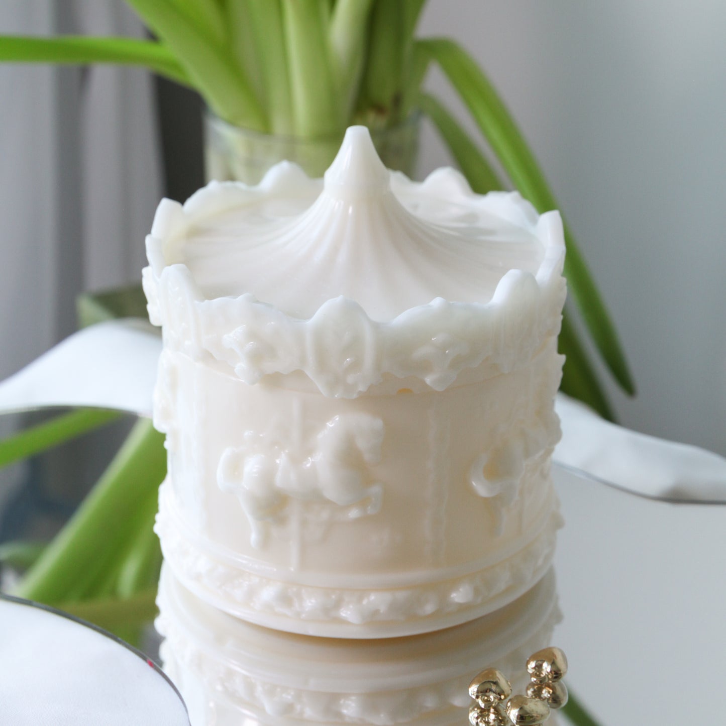 Carrousel Candle