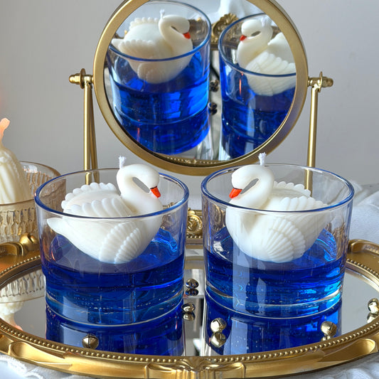 Swan lake candle